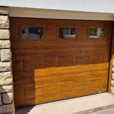 Porte de garage faux bois à Marmande